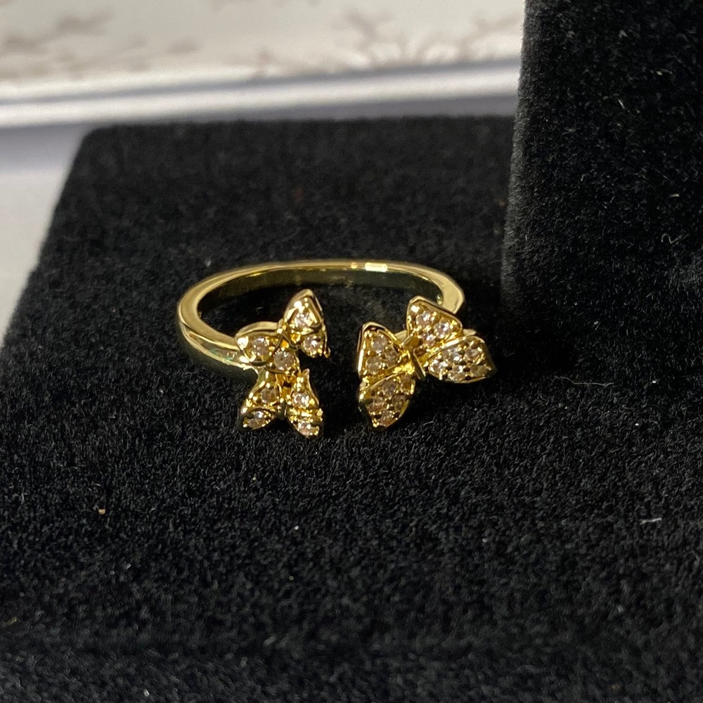 Gold butterfly ring
